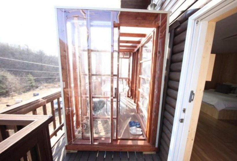 Seokmodo Park Jung Ah Pension