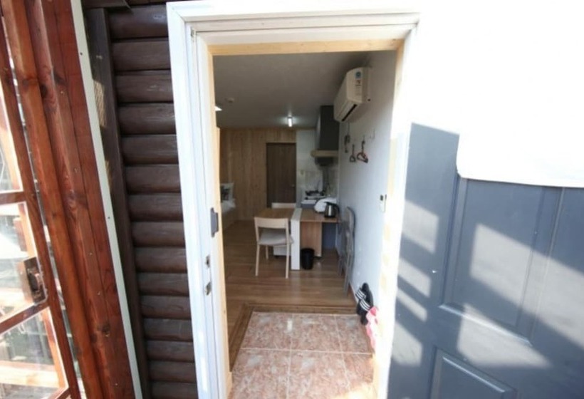 Seokmodo Park Jung Ah Pension