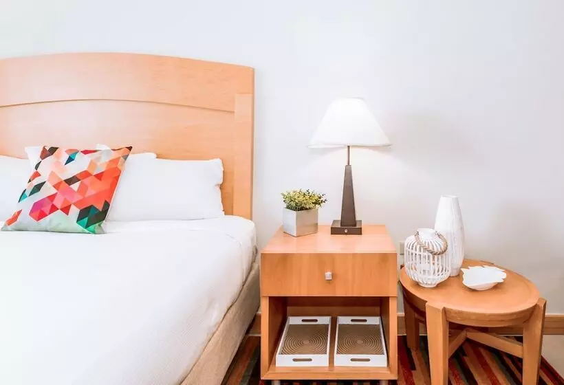 هتل 523 Ocean Villa