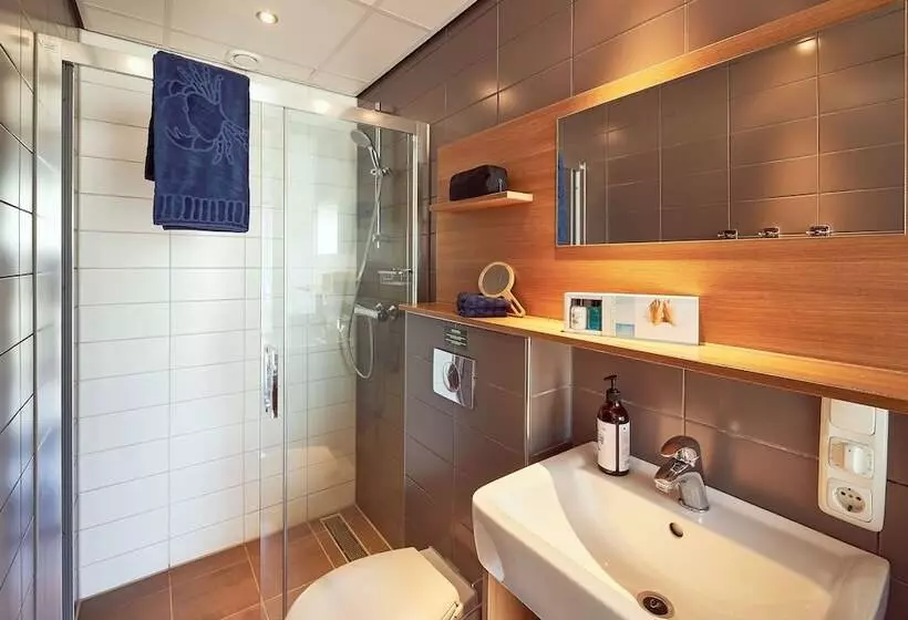 Lake Resort Beekse Bergen