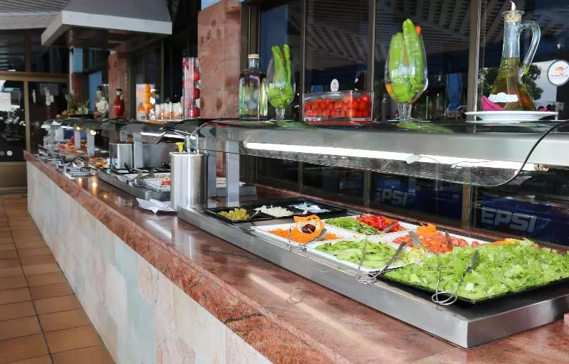 Apartamentos Colina Mar