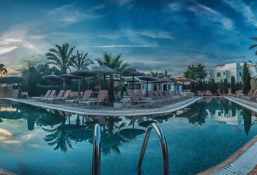 Apartamentos Playa Ferrera