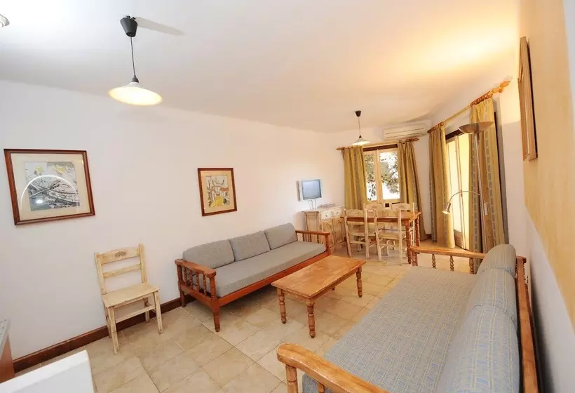 Apartamentos Playa Ferrera