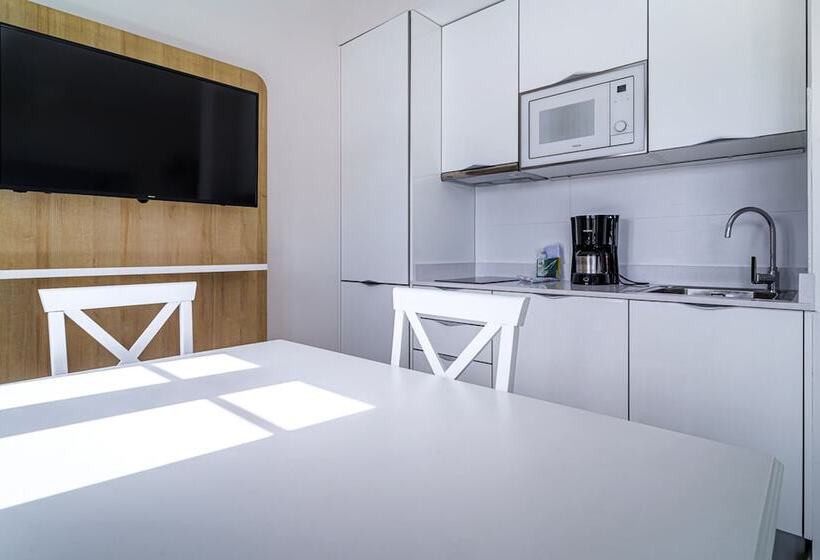 Cordial Marina Blanca