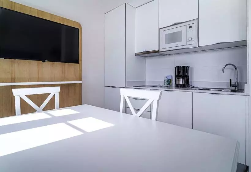 Cordial Marina Blanca