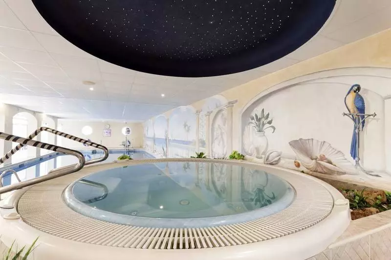 Crown Resorts Club Marbella