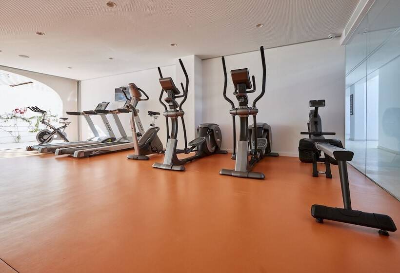 Ebano Hotel Apartments & Spa