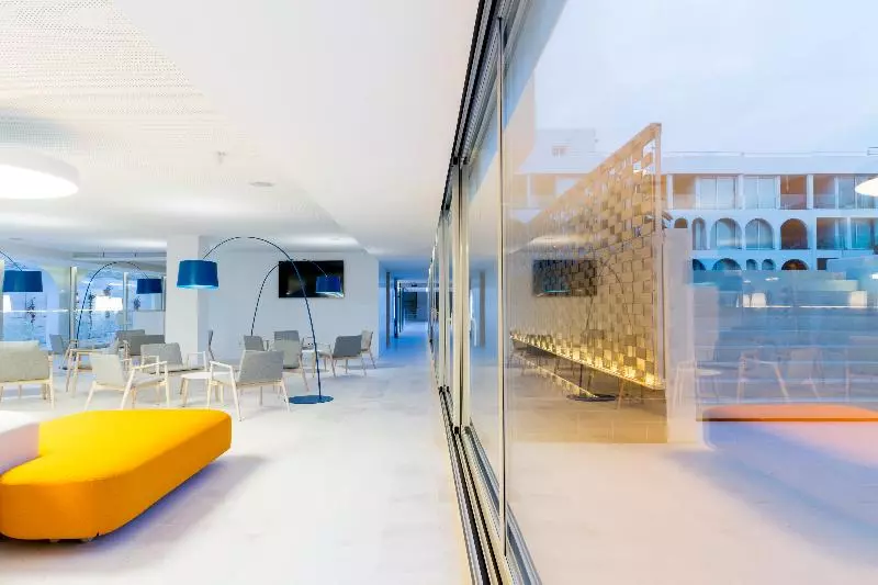 Ebano Hotel Apartments & Spa