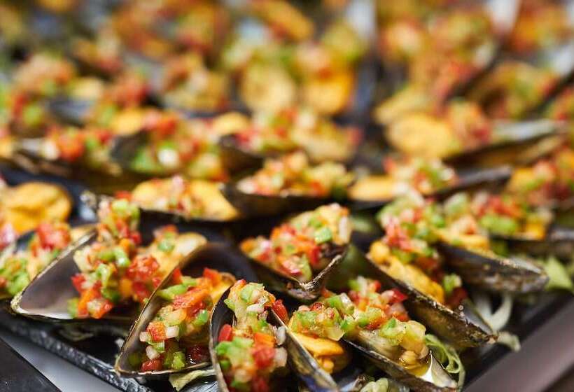 酒店 Club Del Sol Resort & Spa