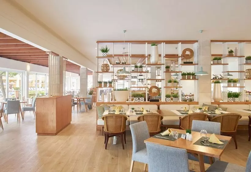 Отель Club Del Sol Resort & Spa