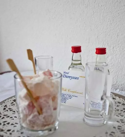 هتل Dionyssos