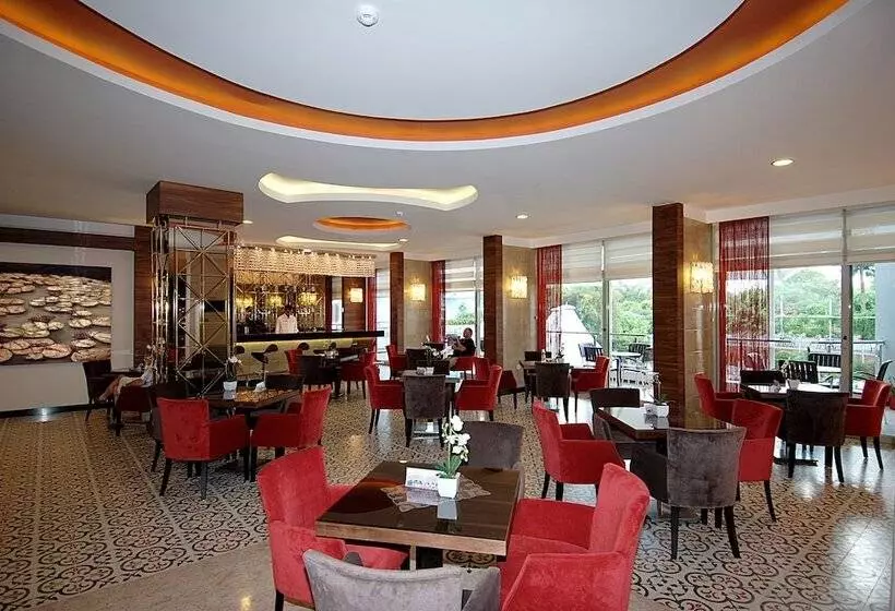 Отель Grand Okan