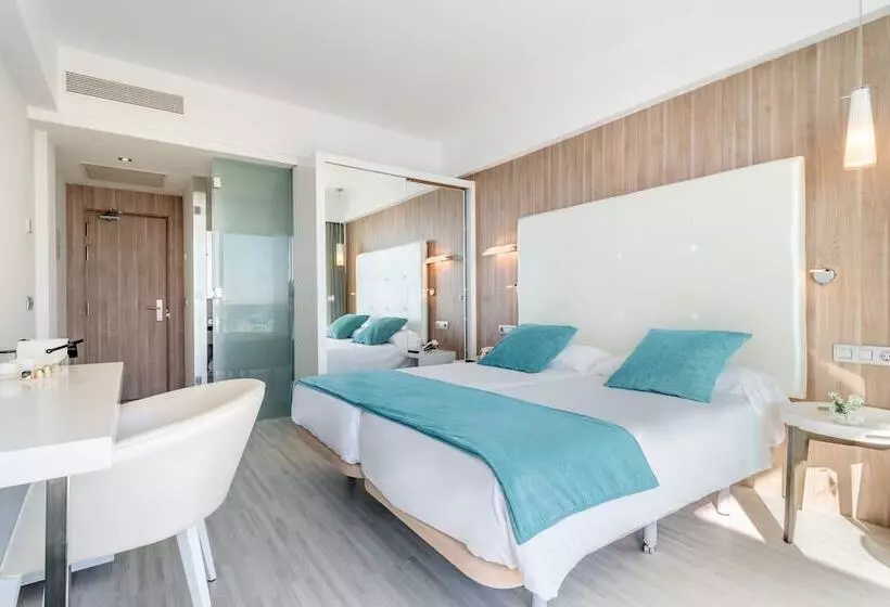 Отель Kyrat Amarac Adults Only