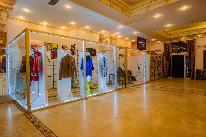 Отель Larina Resort & Spa