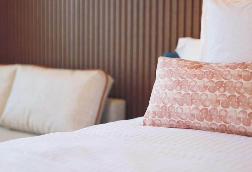 هتل Seth Port Ciutadella