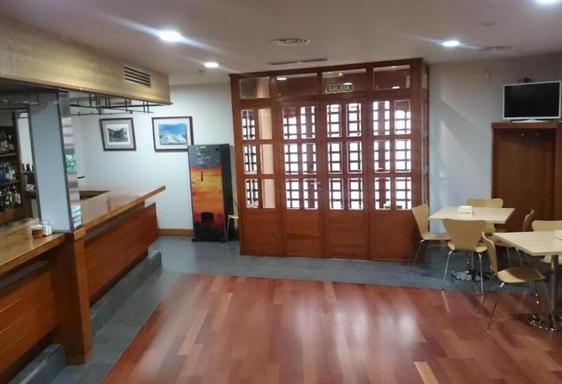 בית מלון כפרי Rural Vado Del Duratón