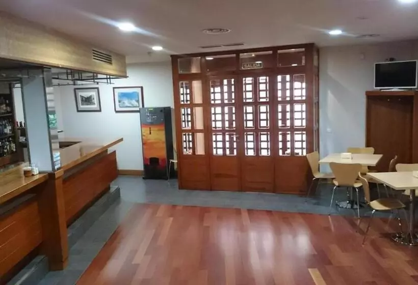 Hotel Rural Vado Del Duratón