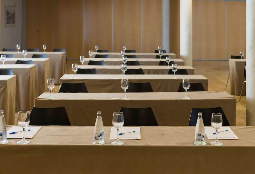 هتل Seth Port Ciutadella