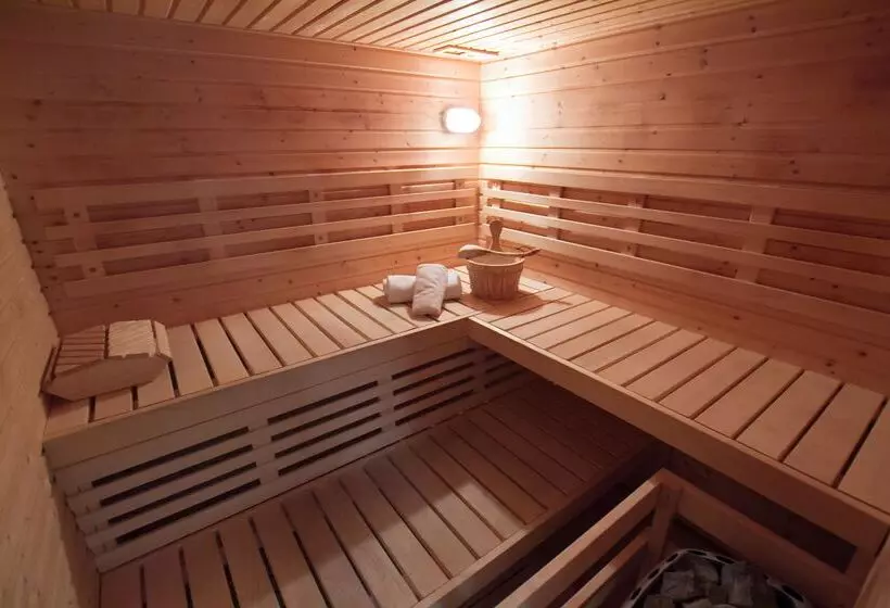 ホテル Peninsula Resort & Spa