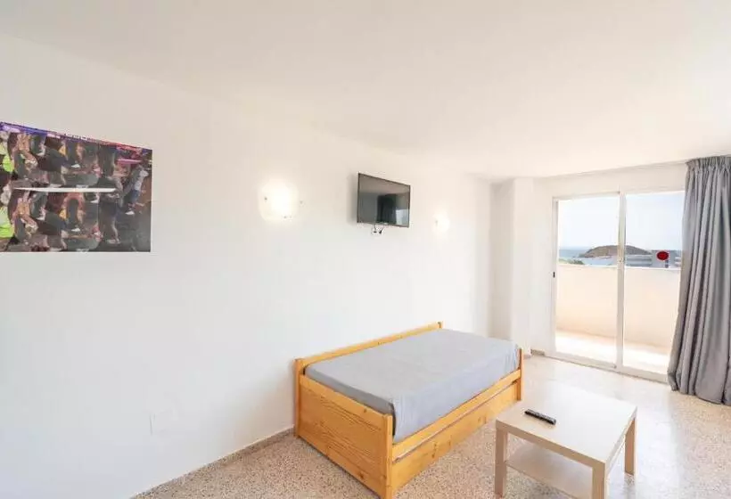 Magalluf Playa Apartments - Adults Only