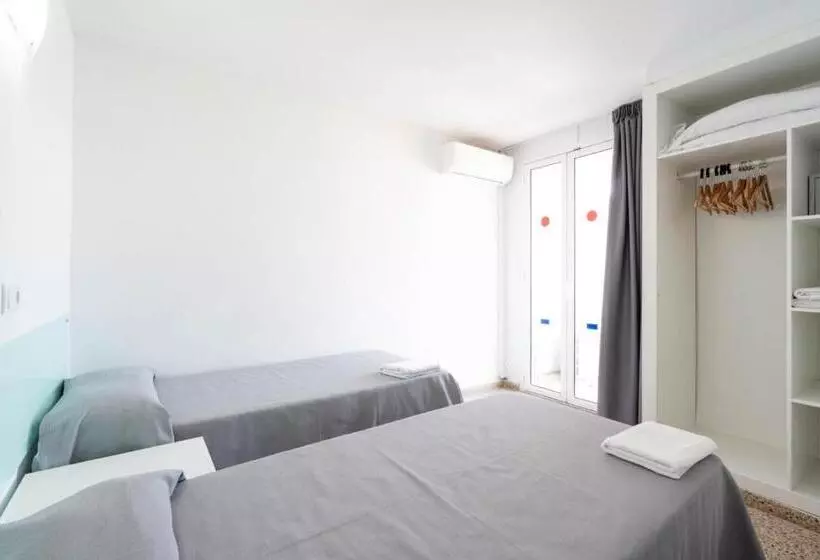 Magalluf Playa Apartments - Adults Only