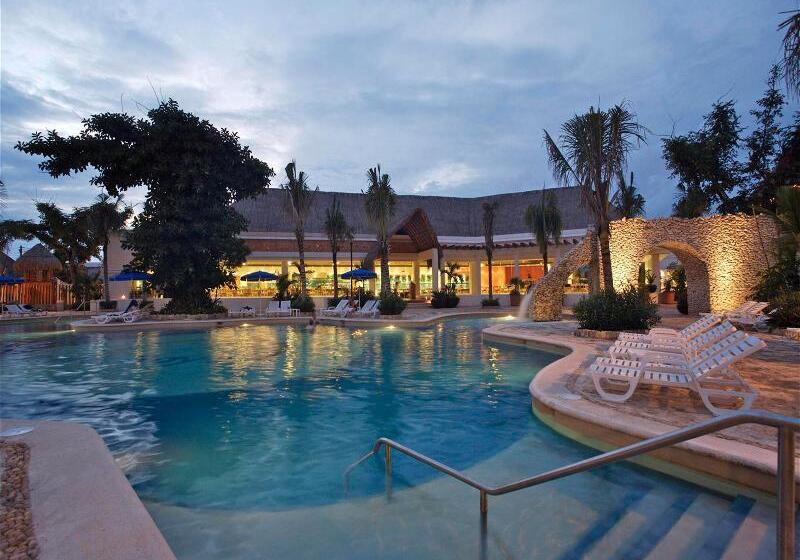 استراحتگاه Grand Park Royal Cozumel All Inclusive