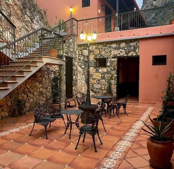 Tamahuche Hotel Rural