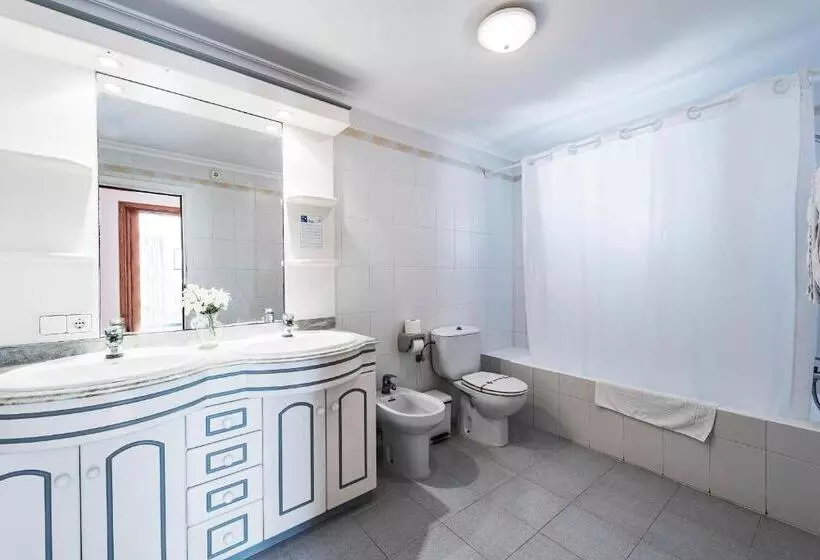 Apartamentos Es Cañe