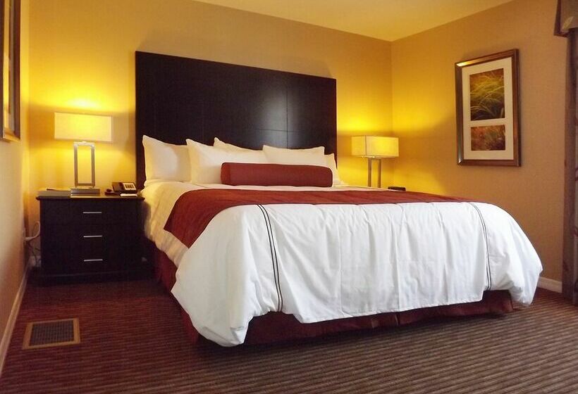 Saratoga Resort Villas