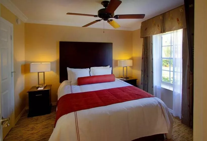 Saratoga Resort Villas