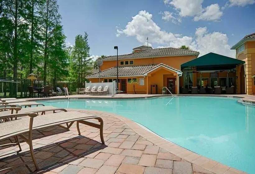 Saratoga Resort Villas