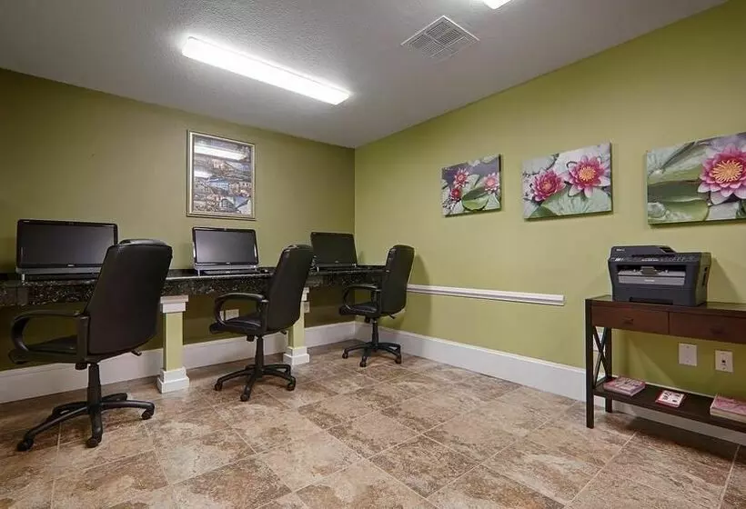 Saratoga Resort Villas