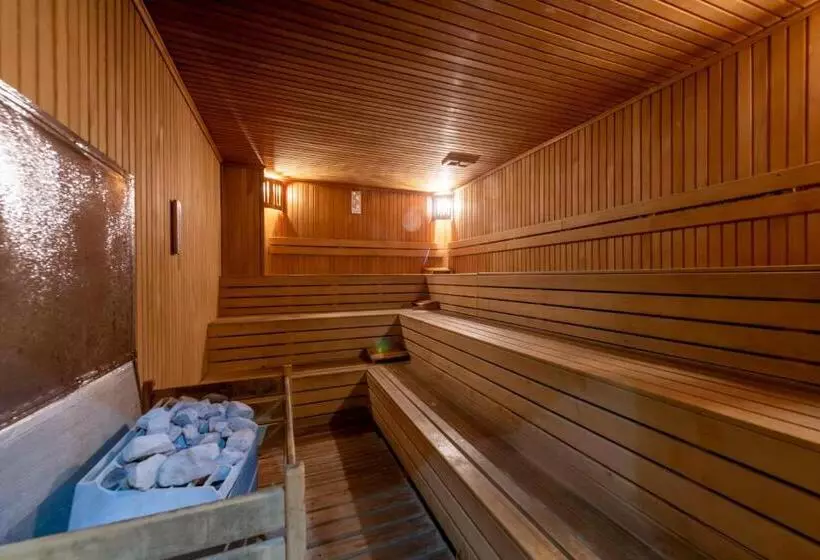 Отель Armas Gul Beach