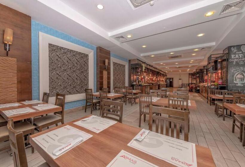 هتل Armas Gul Beach