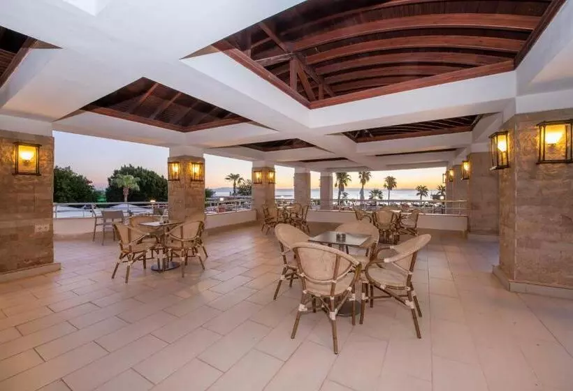 Отель Armas Gul Beach