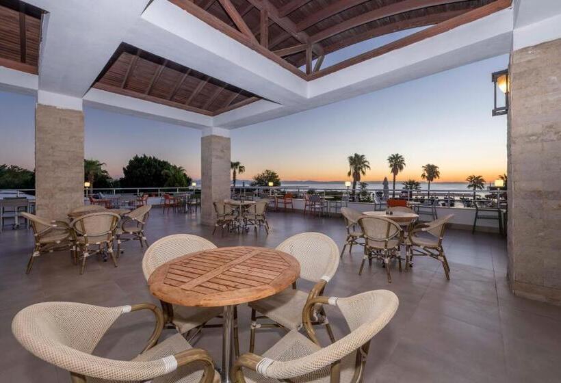 هتل Armas Gul Beach