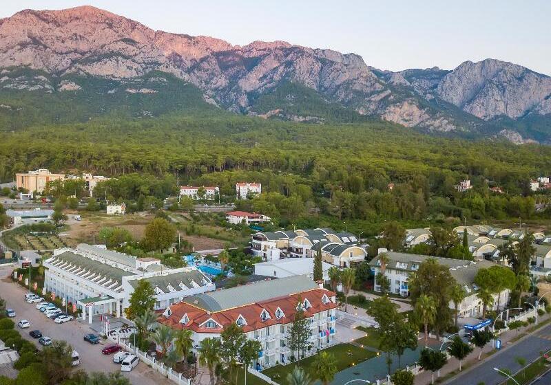 هتل Armas Gul Beach