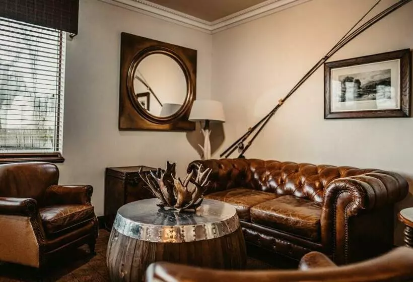 Отель Broadford