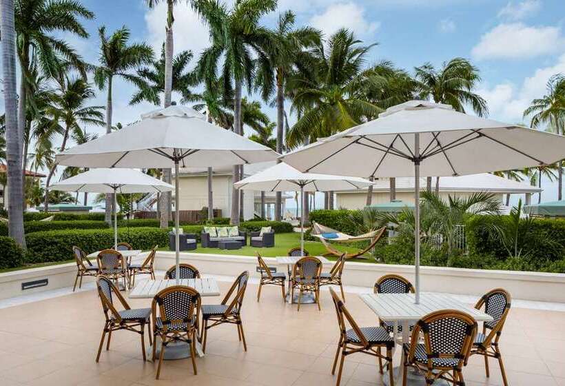 فندق Casa Marina Key West, Curio Collection by Hilton