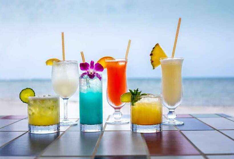 فندق Casa Marina Key West, Curio Collection by Hilton