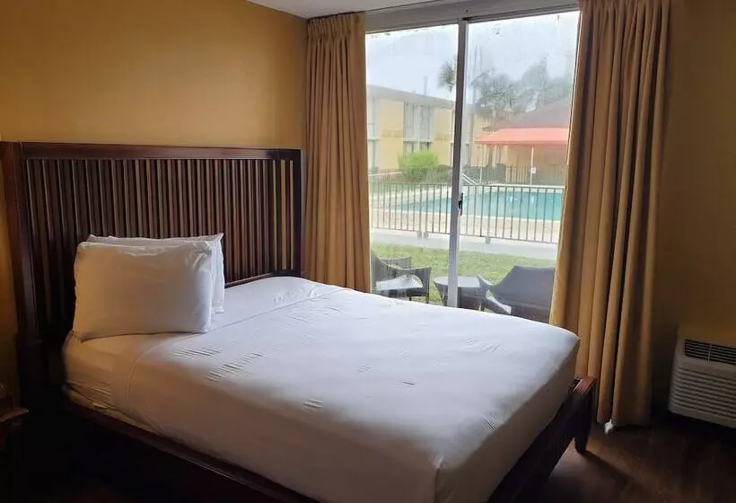 Hotel Floridian Express International Drive