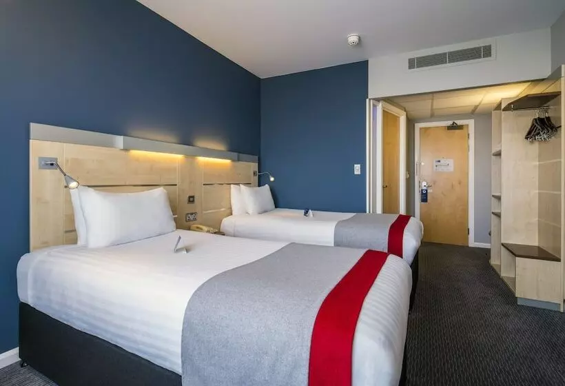 Отель Holiday Inn Express Leicester City, An Ihg