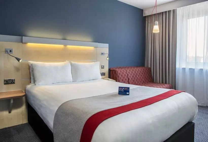 Отель Holiday Inn Express Leicester City, An Ihg