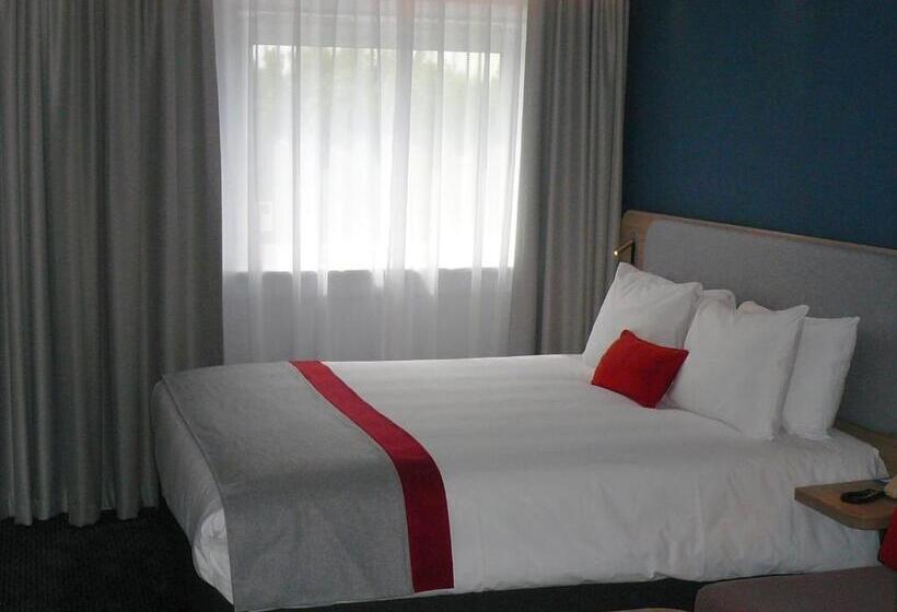 فندق Holiday Inn Express Oxford Kassam Stadium, An Ihg