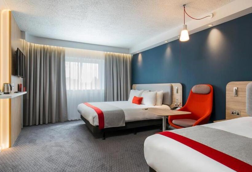 فندق Holiday Inn Express Oxford Kassam Stadium, An Ihg