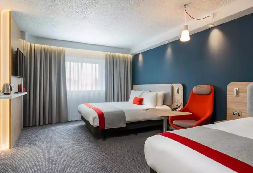 هتل Holiday Inn Express Oxford Kassam Stadium, An Ihg