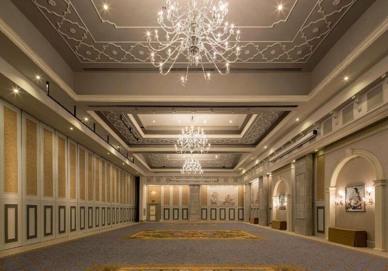 Hotel Rixos Premium Belek, The Land of Legends Access