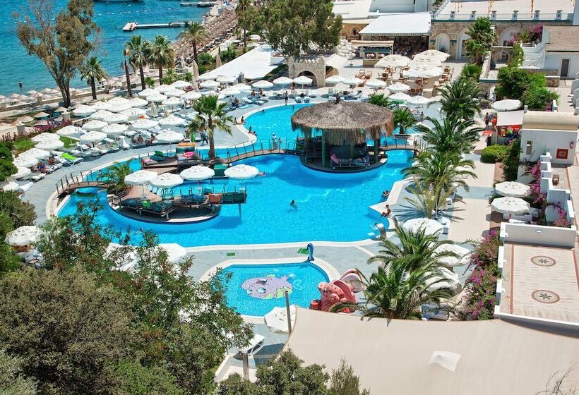 Hotel Salmakis Resort & Spa