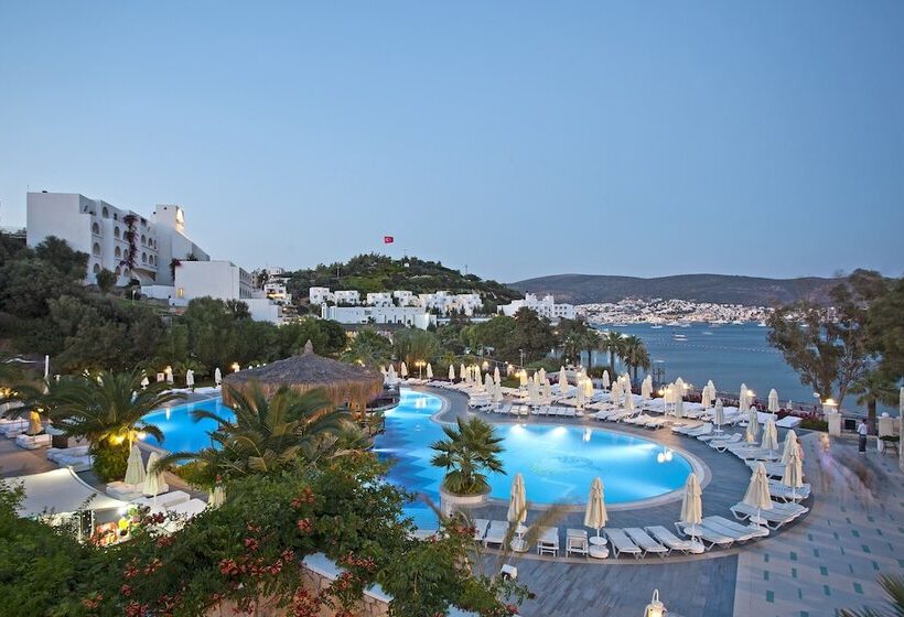 Hotel Salmakis Resort & Spa