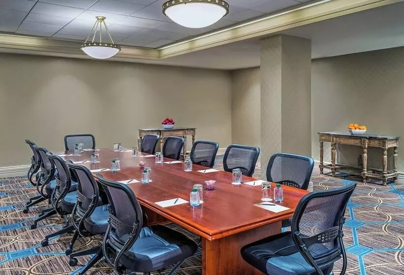 فندق Sheraton North Houston At George Bush Intercontinental